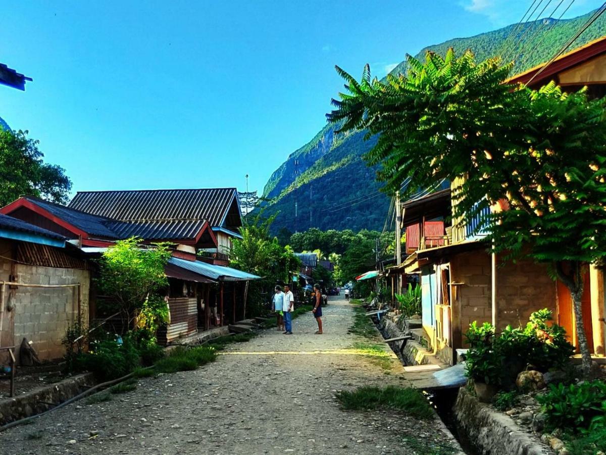 Riverview Bungalows & Gh Muang Ngoi Luaran gambar